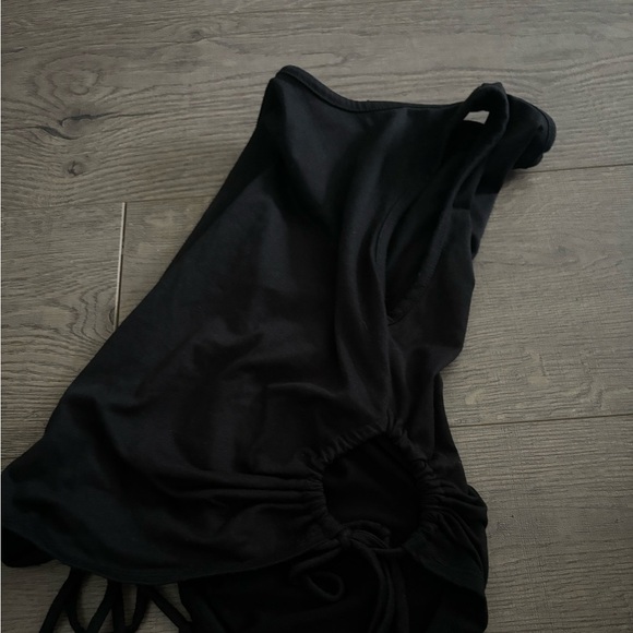 Black cute  tank top - Picture 2 of 2